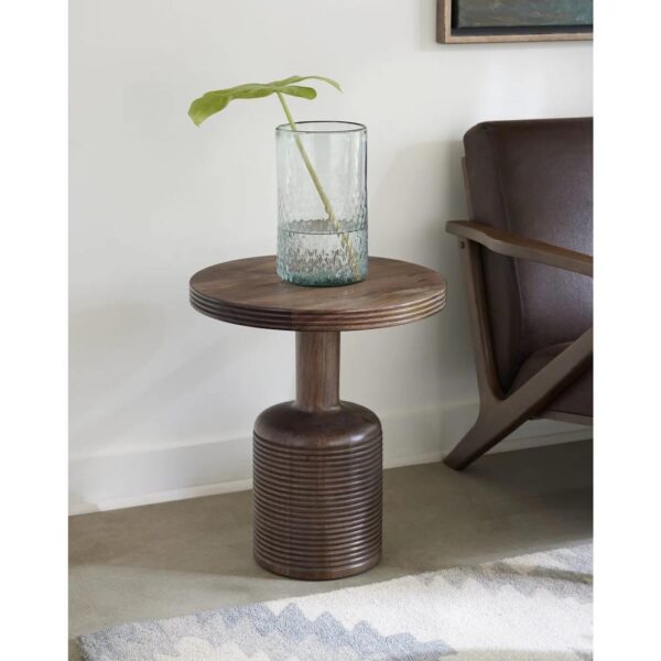 Liyana End Table - Image 2